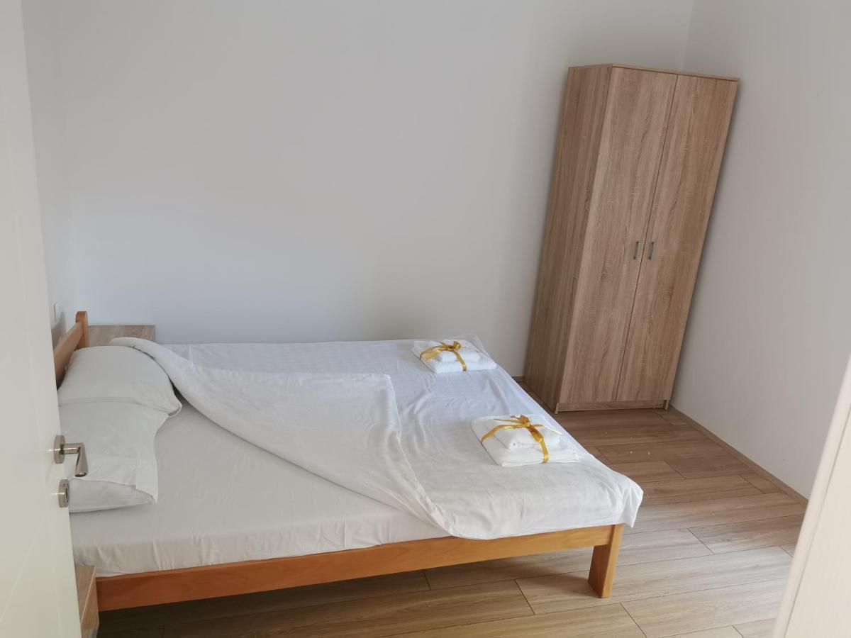 Crown Apartments Szkopje Kültér fotó