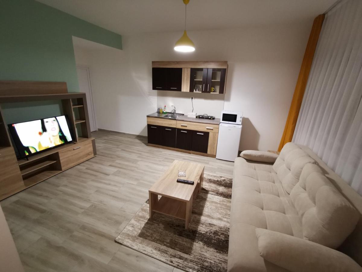 Crown Apartments Szkopje Kültér fotó
